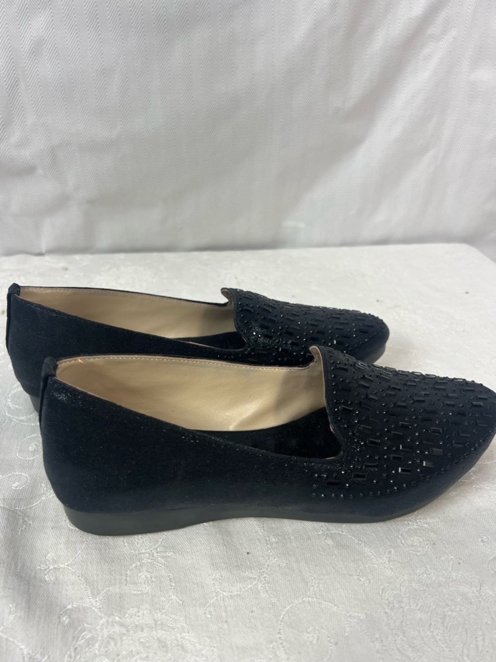 Patrizia Shoes Black Slip On Loafers Beaded .5” Heels Vegan Leather NWOT 38/7.5👍 - Picture 7 of 11